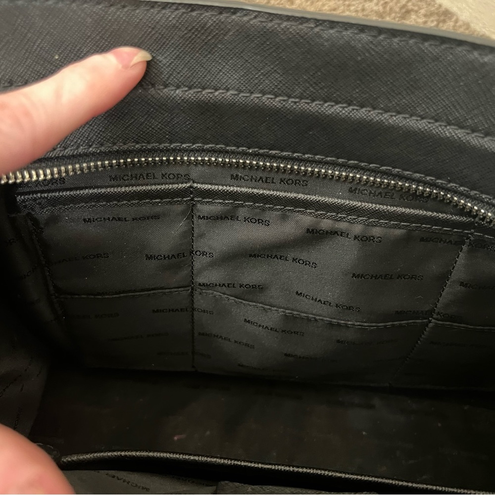 Michael Kors Black Handled Purse with Zipper Close - Picture 5 of 6